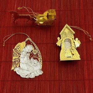 Gold filigree Christmas Ornaments, bundle of 3. (Mlb)